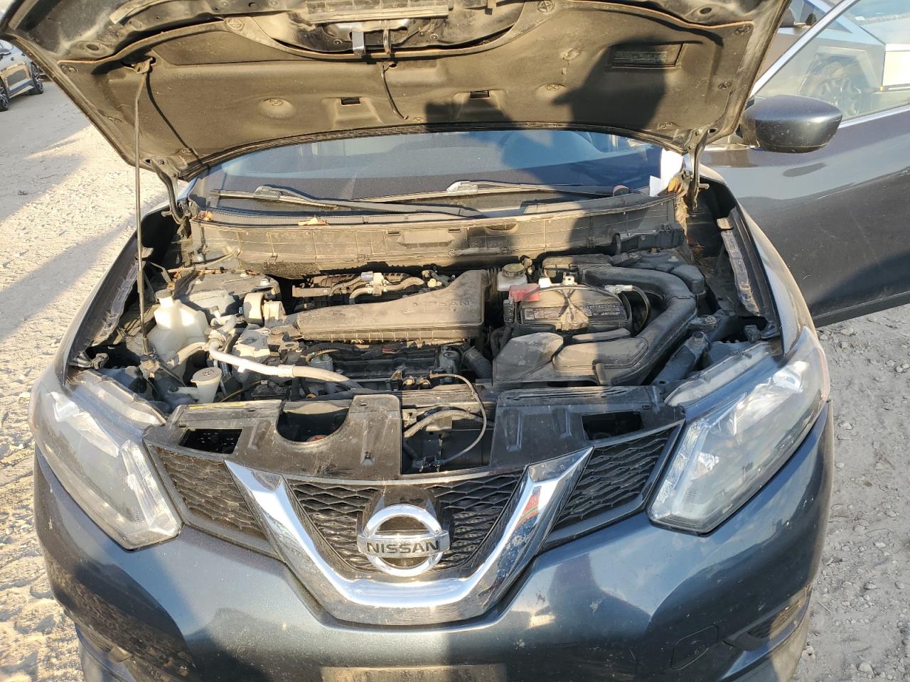 2016 Nissan Rogue S VIN: KNMAT2MV4GP738088 Lot: 81911255