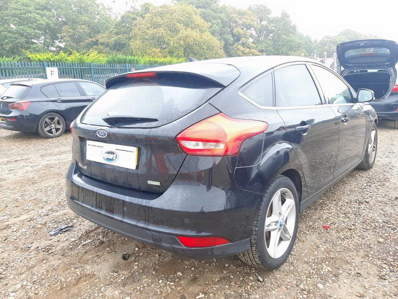 2016 FORD FOCUS ZETEC 