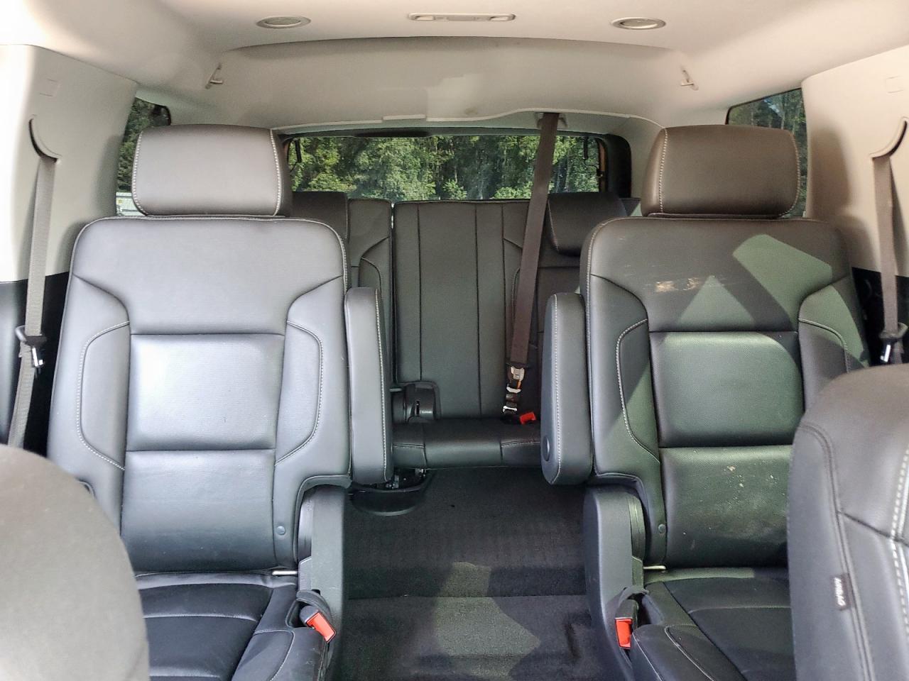 2018 Chevrolet Tahoe C1500 Premier VIN: 1GNSCCKC2JR145070 Lot: 84743725