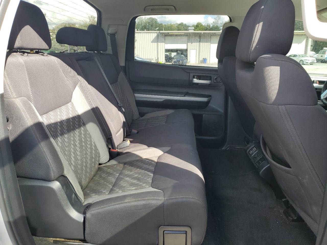 2020 Toyota Tundra Crewmax Sr5 VIN: 5TFDY5F19LX934953 Lot: 85564815