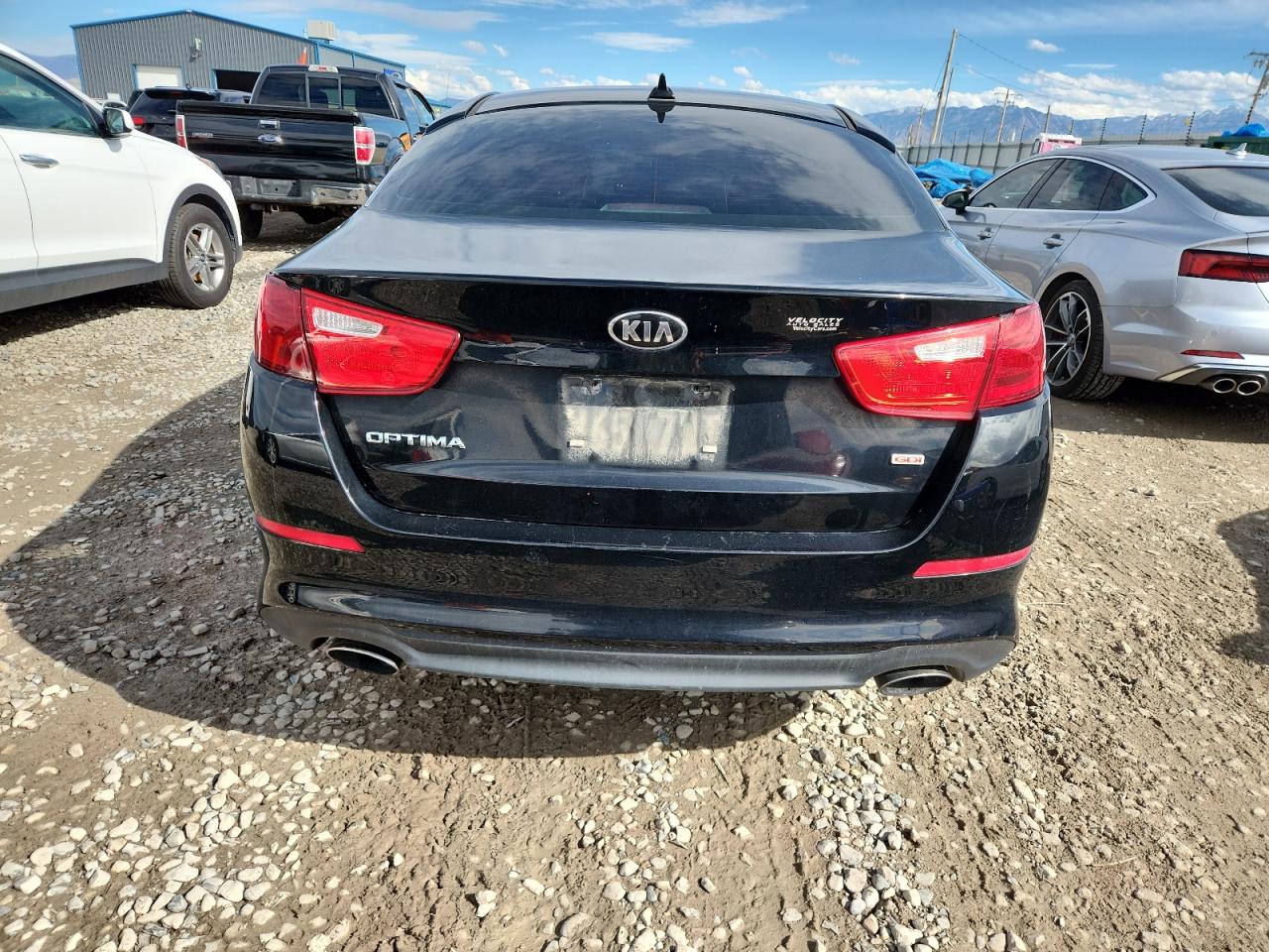 2015 Kia Optima Lx VIN: 5XXGM4A71FG477355 Lot: 82500385