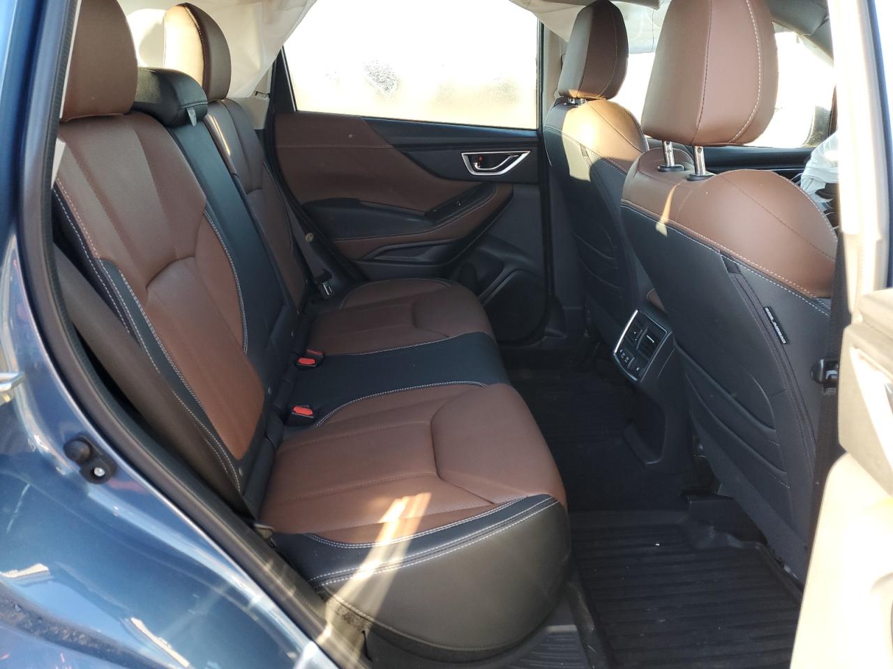 2022 Subaru Forester Touring VIN: JF2SKARCXNH406822 Lot: 90013695