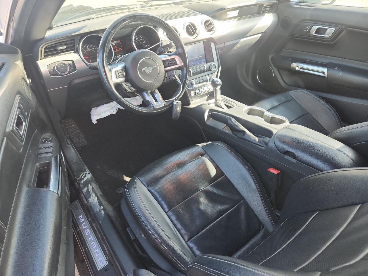 2021 Ford Mustang VIN: 1FATP8UH8M5104466 Lot: 87019385