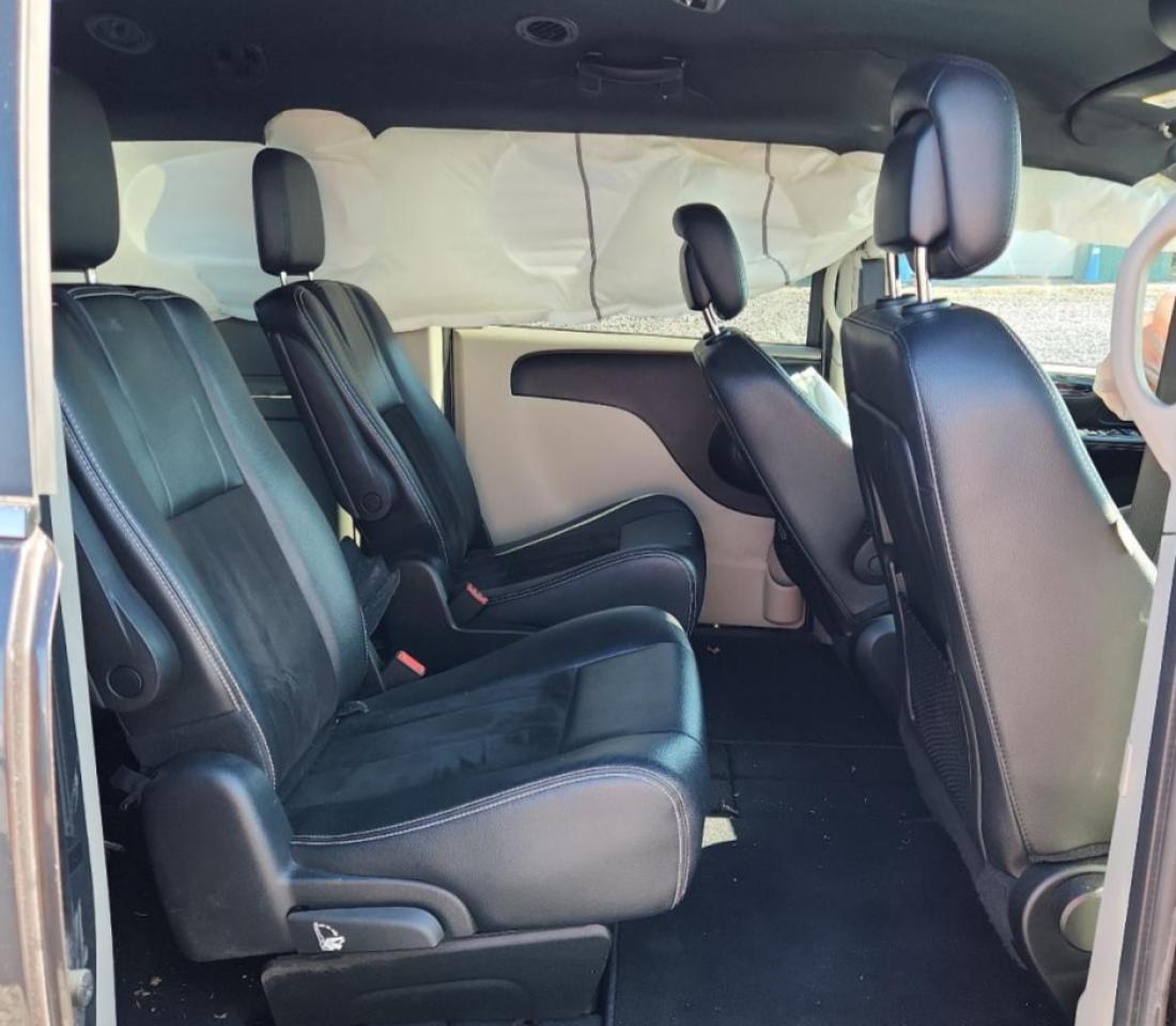 2019 Dodge Grand Caravan Sxt VIN: 2C4RDGCG7KR565755 Lot: 90994335