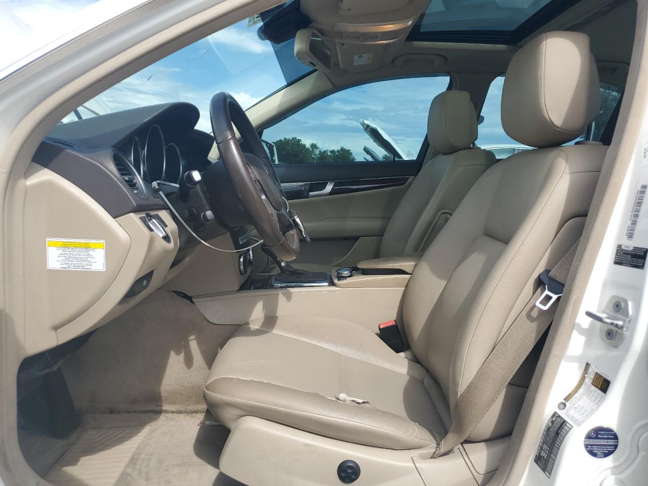 2013 Mercedes-Benz C 250 VIN: WDDGF4HB7DA860283 Lot: 82399705