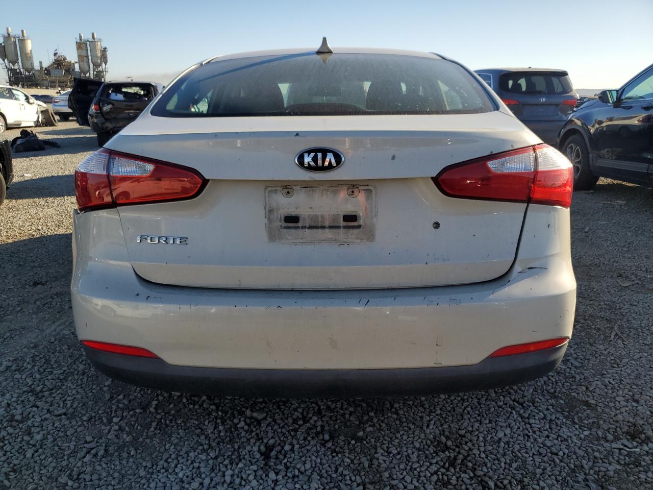 2015 Kia Forte Lx VIN: KNAFK4A65F5292137 Lot: 90702715