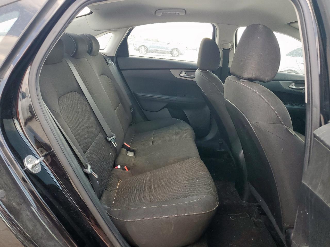 2019 Kia Forte Fe VIN: 3KPF24AD8KE012940 Lot: 84569995