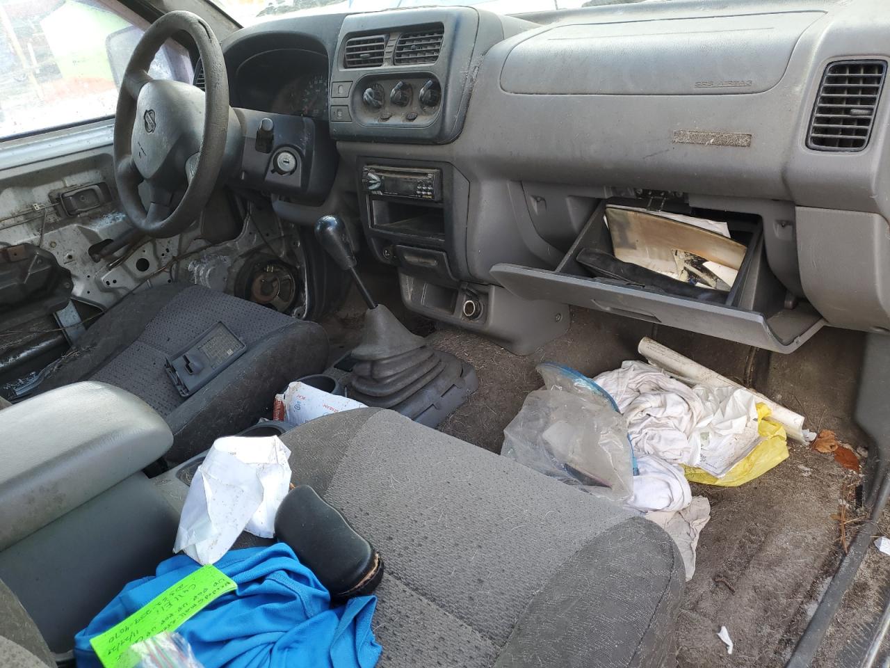 2001 Nissan Xterra Xe VIN: 5N1DD28T81C525979 Lot: 84904635