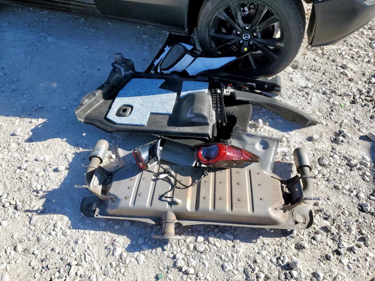 2022 Mazda Cx-30 Preferred VIN: 3MVDMBCL6NM421750 Lot: 87251175