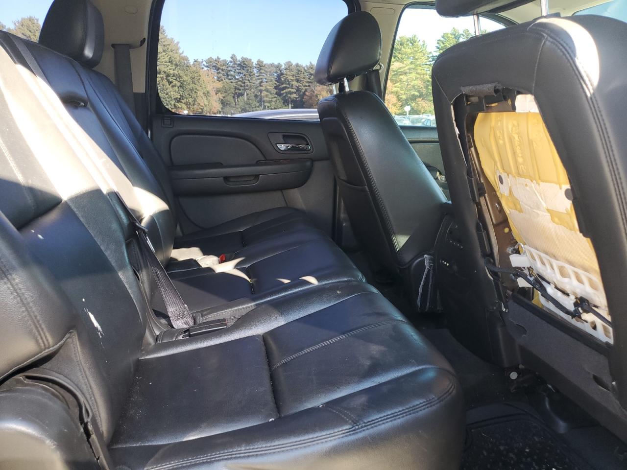 2013 Chevrolet Suburban K1500 Lt VIN: 1GNSKJE78DR164877 Lot: 85090485