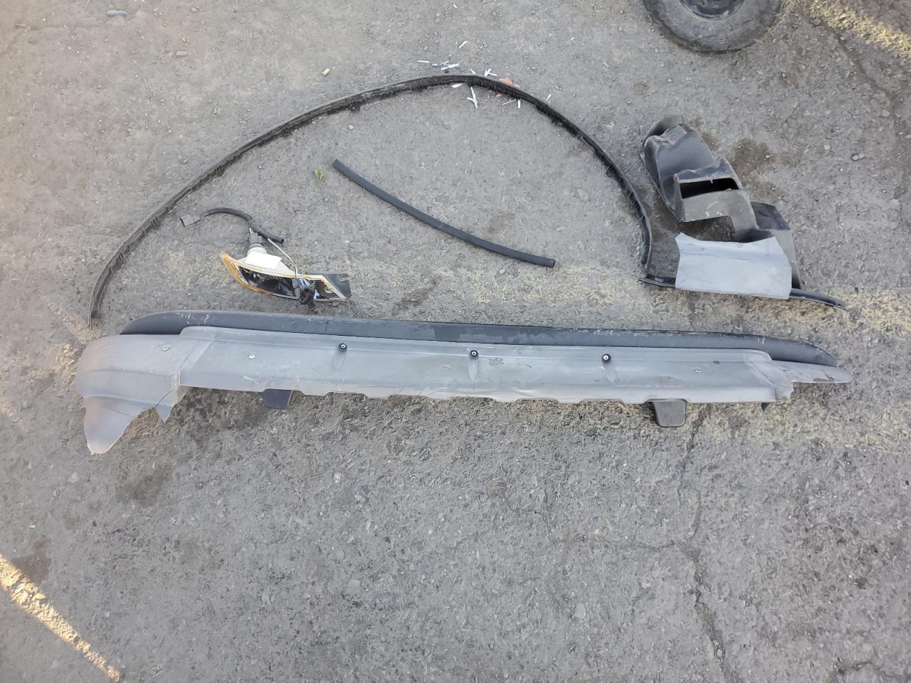 2005 Jeep Liberty Sport VIN: 1J4GL48K75W568621 Lot: 85915965