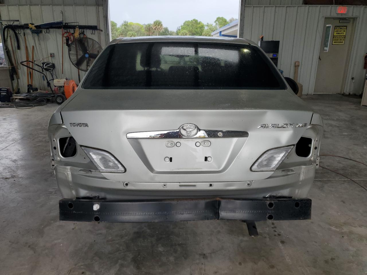 2002 Toyota Avalon Xl VIN: 4T1BF28B92U232855 Lot: 85571515