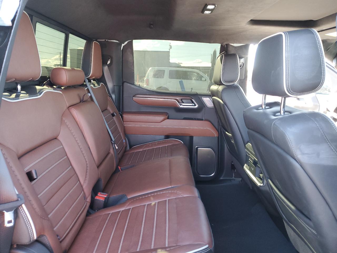 2024 GMC Sierra K1500 Denali Ultimate VIN: 1GTUUHEL4RZ333348 Lot: 82270085