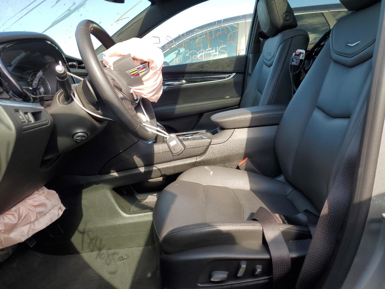 2024 Cadillac Xt5 Premium Luxury VIN: 1GYKNDR46RZ757298 Lot: 85484685