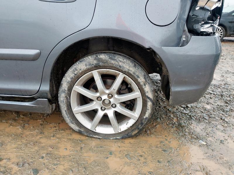 2004 HONDA CIVIC SE 