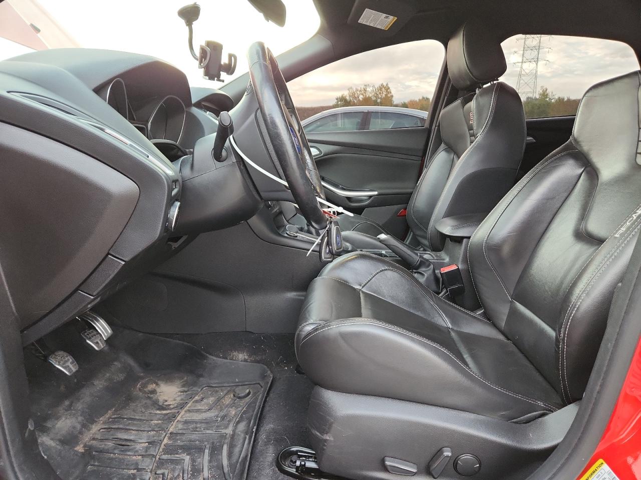 2015 Ford Focus St VIN: 1FADP3L92FL378889 Lot: 81447945