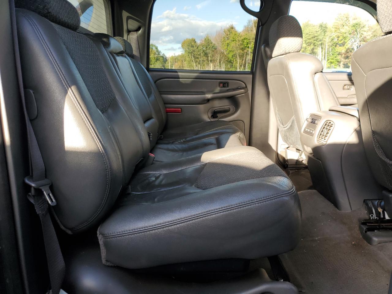 2004 Chevrolet Avalanche K1500 VIN: 3GNEK12T54G189704 Lot: 84835175