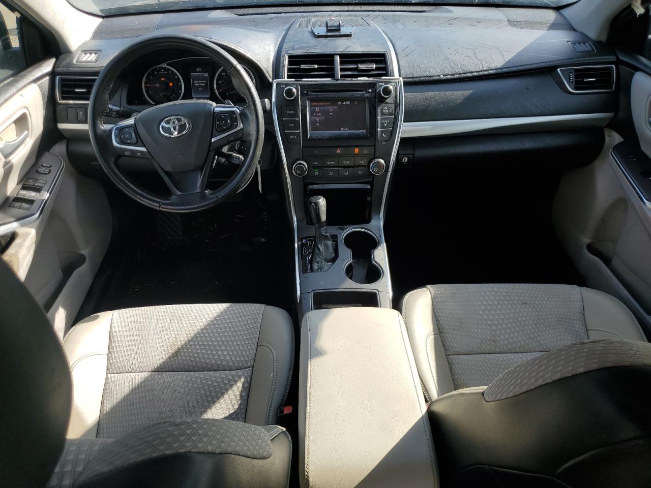 2015 Toyota Camry Le VIN: 4T1BF1FK7FU970253 Lot: 85668295