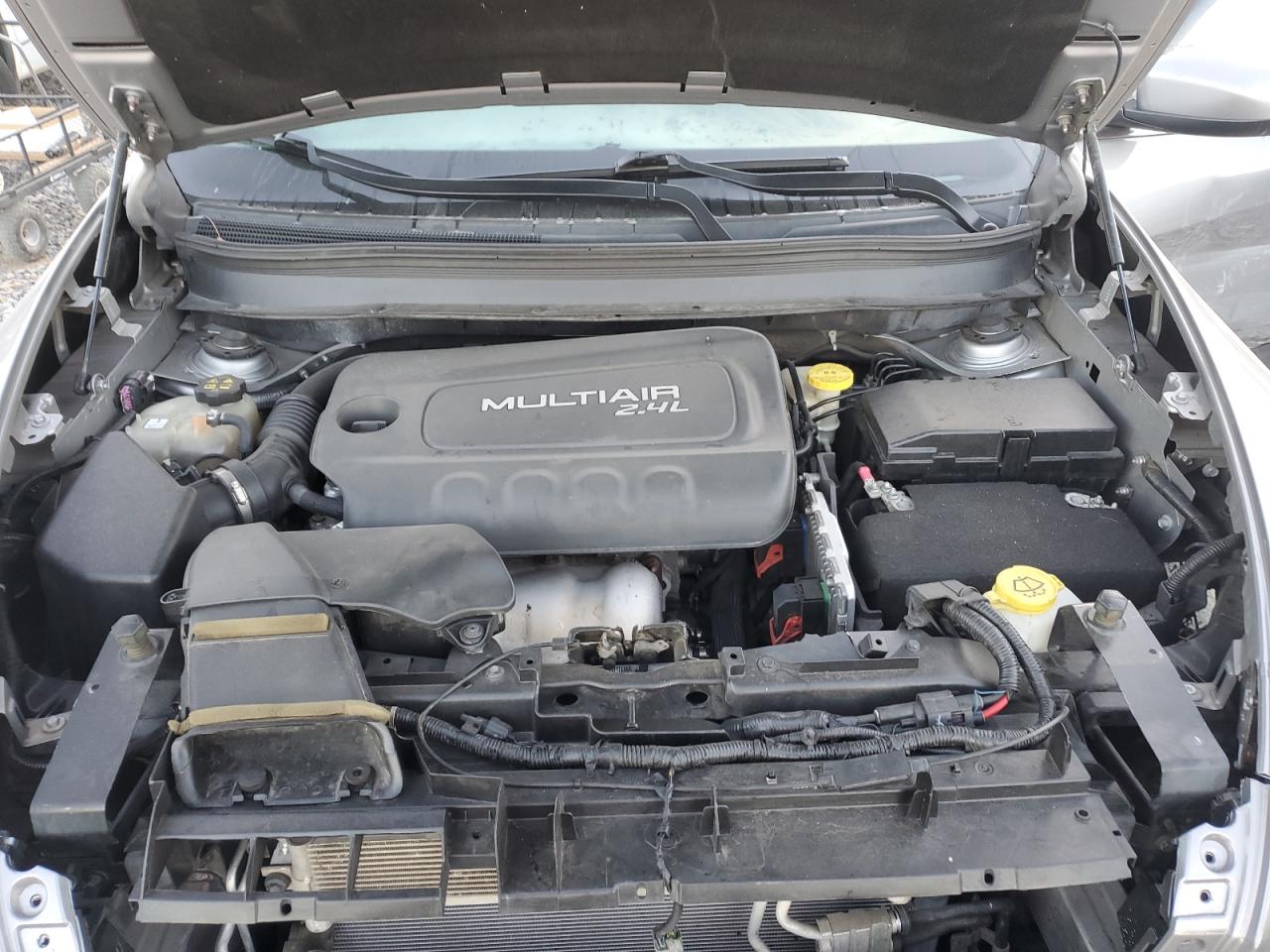 2014 Jeep Cherokee Latitude VIN: 1C4PJMCB2EW107006 Lot: 89654155