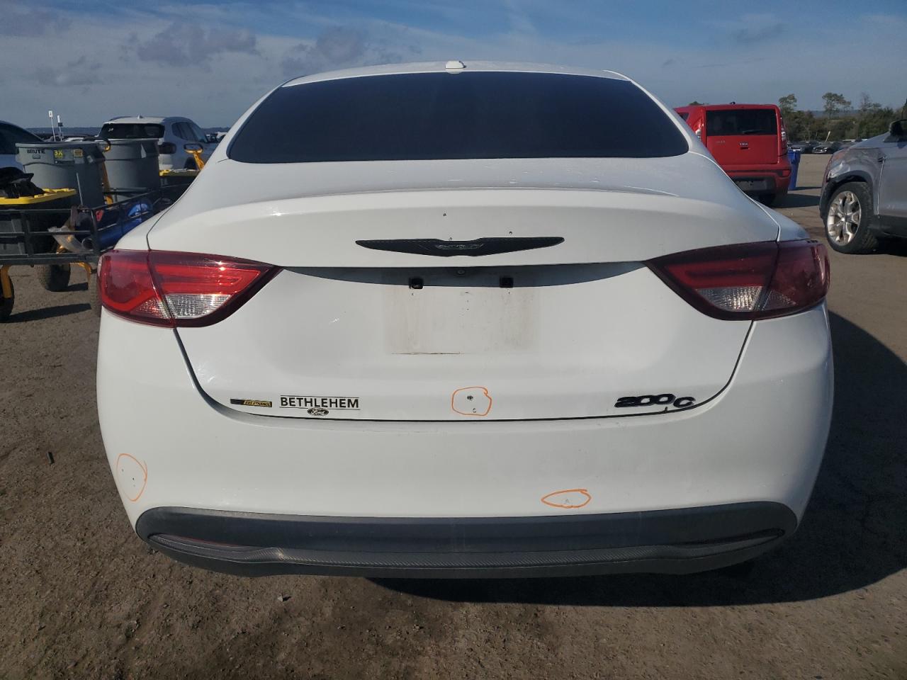 2015 Chrysler 200 C VIN: 1C3CCCCB6FN607071 Lot: 82223575