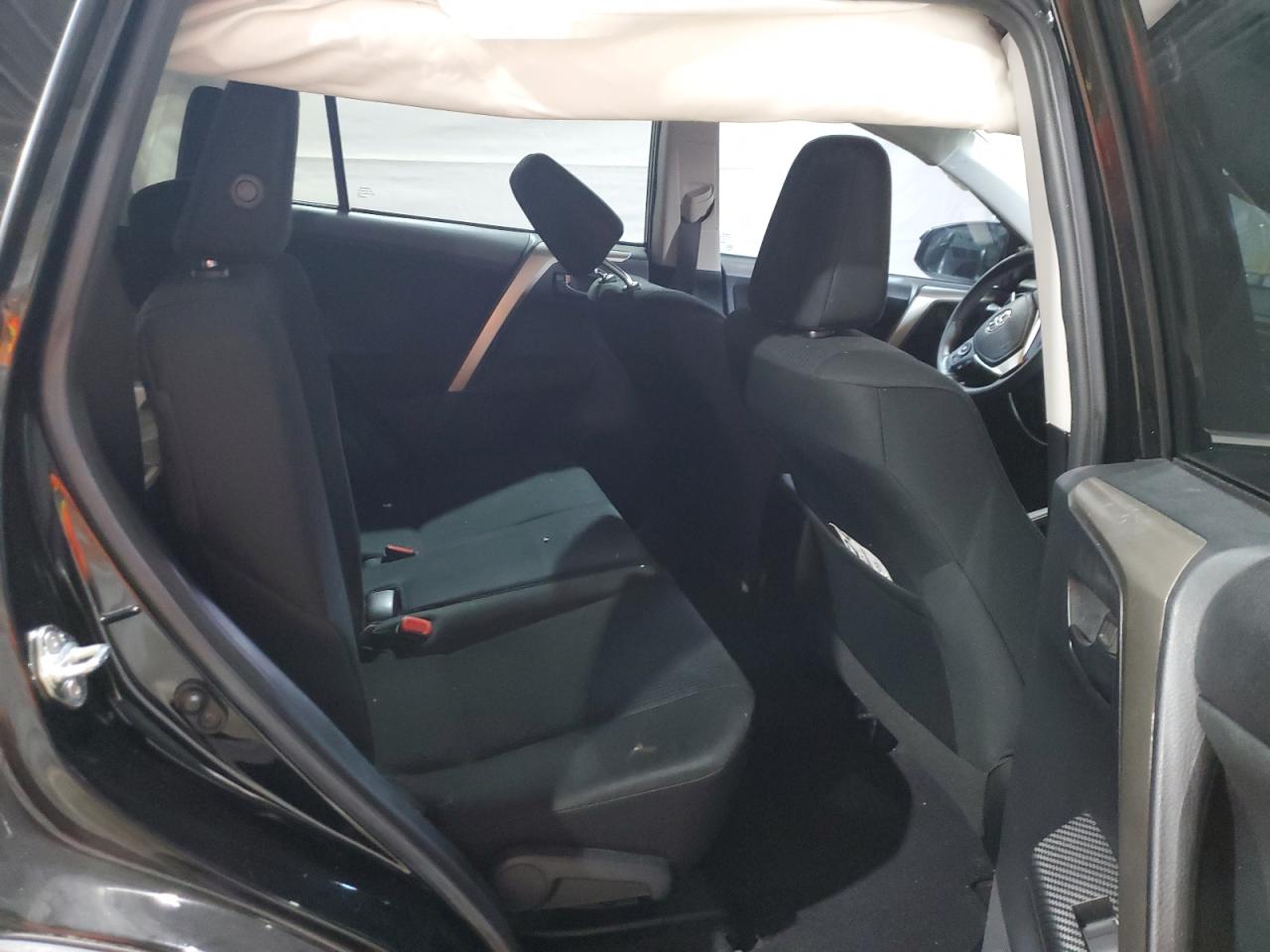 2015 Toyota Rav4 Le VIN: 2T3BFREVXFW391520 Lot: 85883375