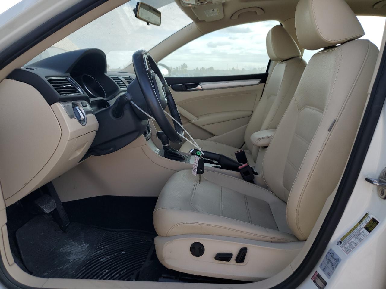 2019 Volkswagen Passat Wolfsburg VIN: 1VWLA7A35KC002305 Lot: 87032085