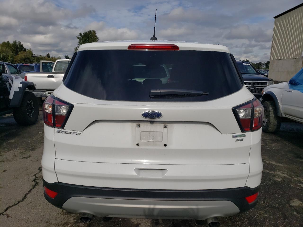 2017 Ford Escape Se VIN: 1FMCU0G92HUB91717 Lot: 84606135