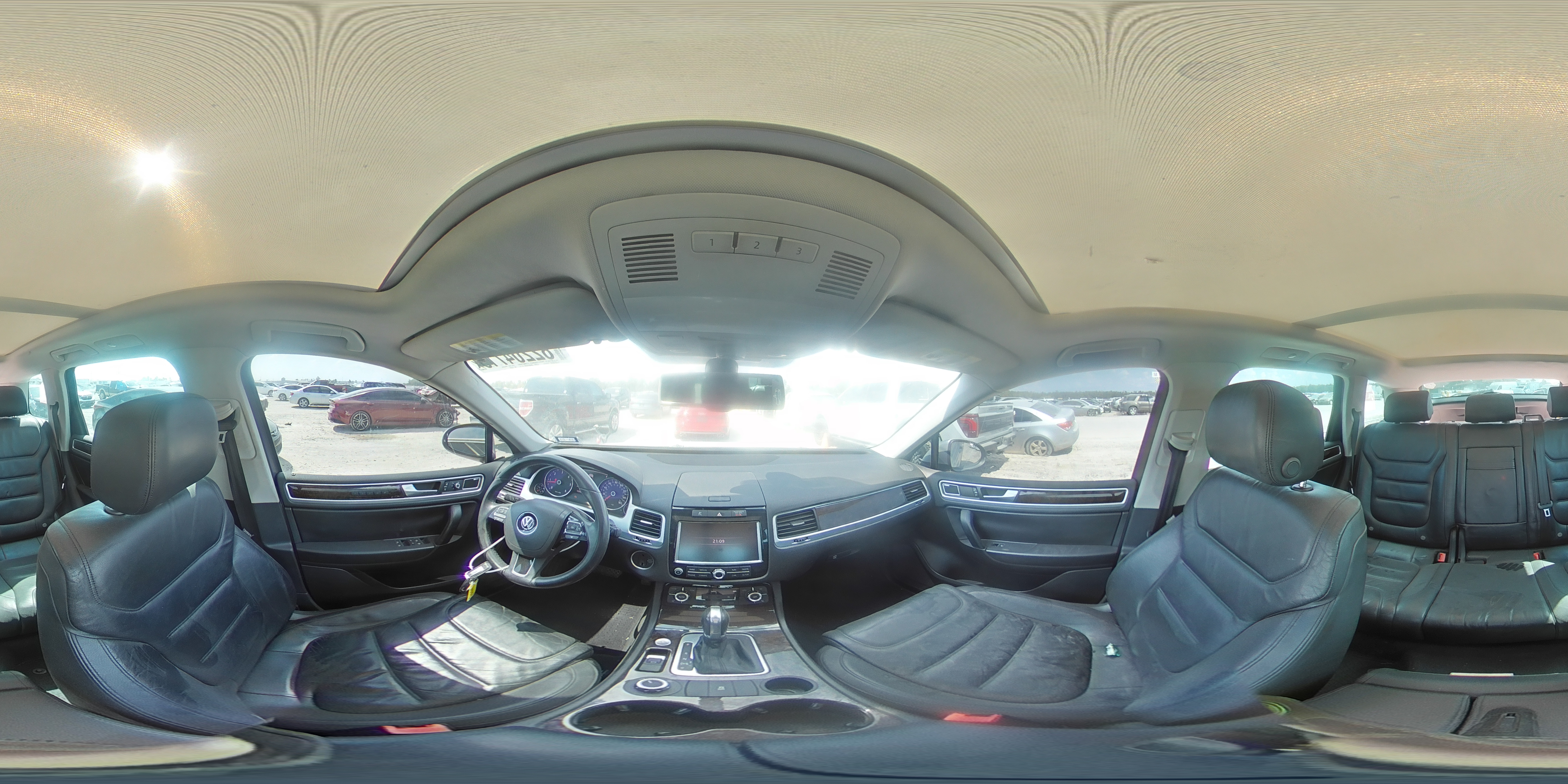 2013 Volkswagen Touareg V6 Tdi VIN: WVGEP9BP0DD013339 Lot: 82204715