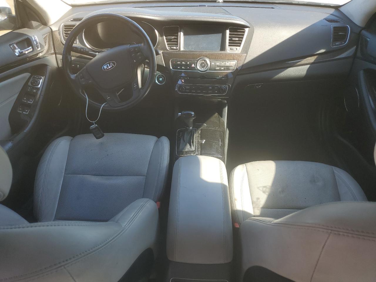 2014 Kia Cadenza Premium VIN: KNALN4D70E5157791 Lot: 82489405