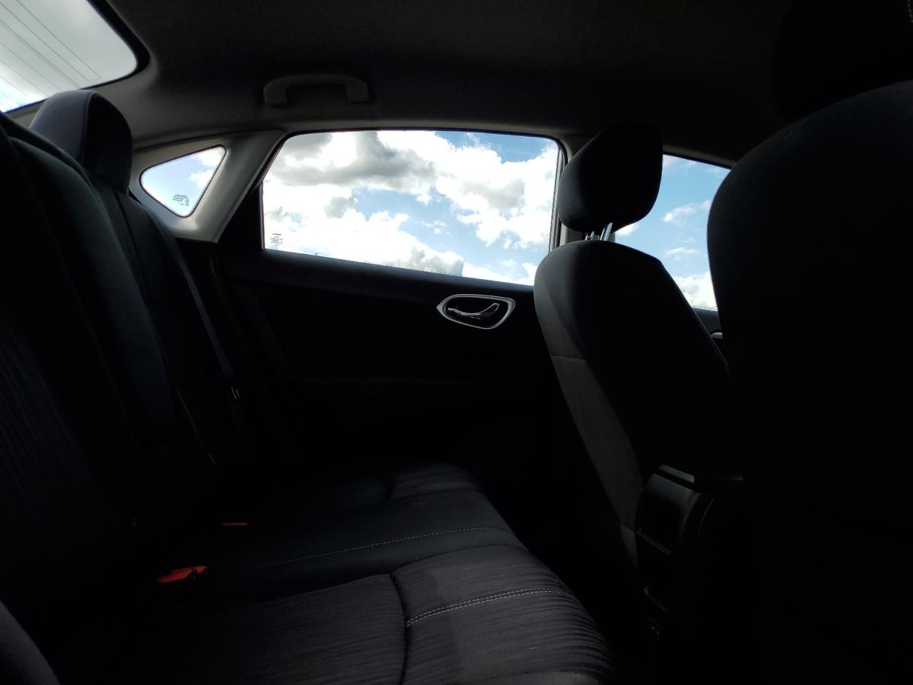 2018 Nissan Sentra S VIN: 3N1AB7AP9JL643490 Lot: 85580015