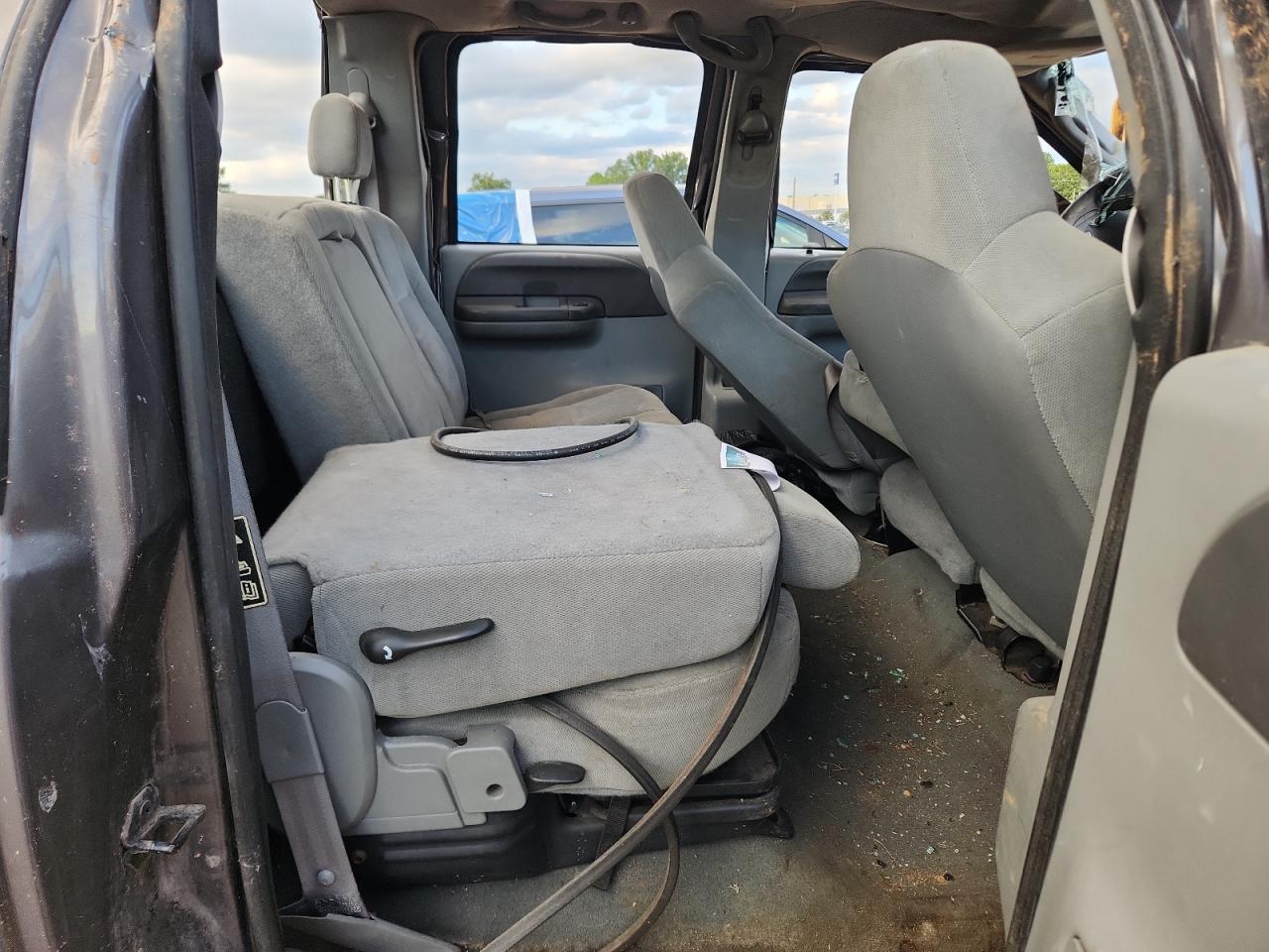 2004 Ford F250 Super Duty VIN: 1FTNW21S74EA42643 Lot: 85198535