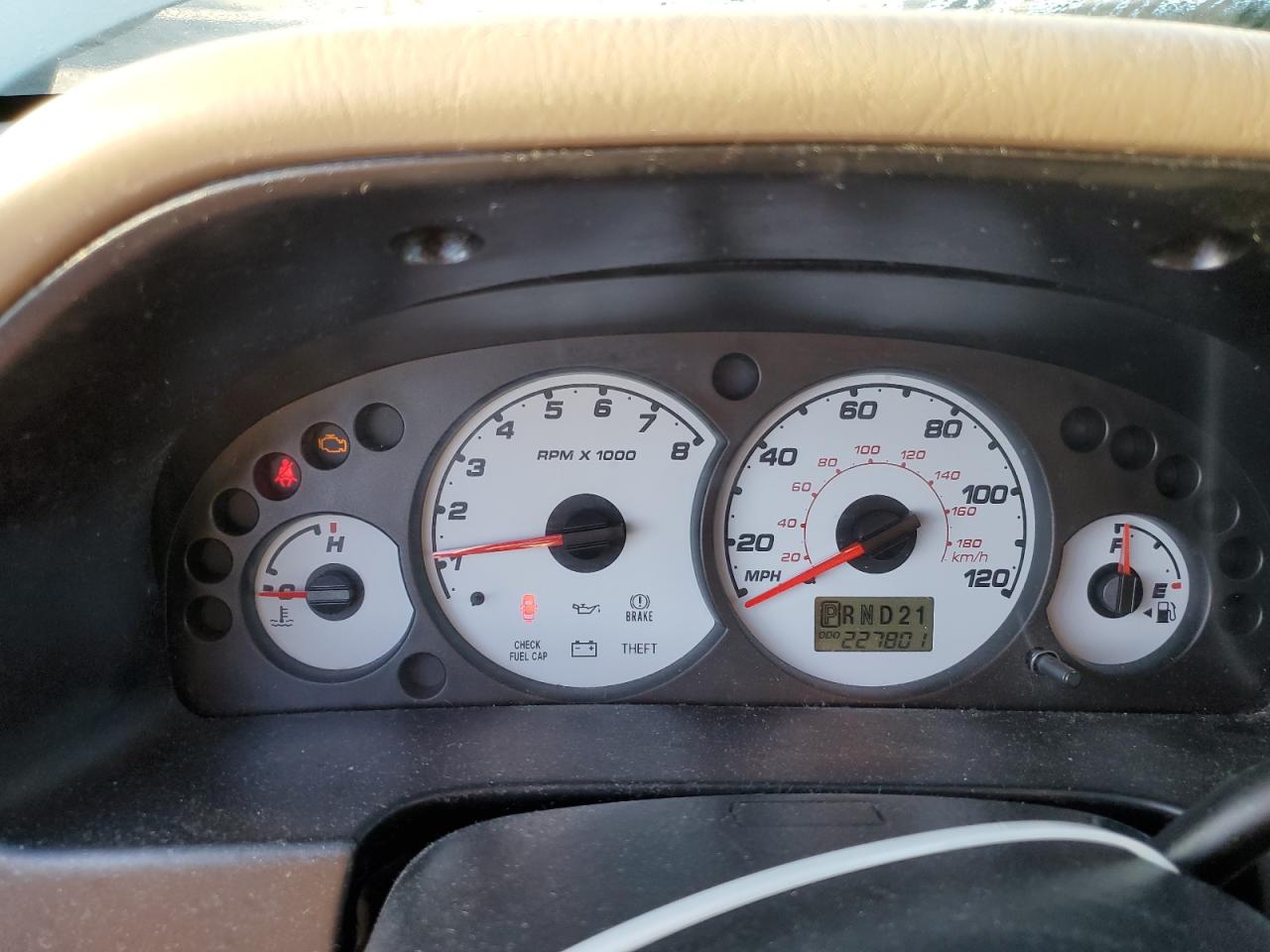 2004 Ford Escape Xls VIN: 1FMCU02114KB42371 Lot: 86196385