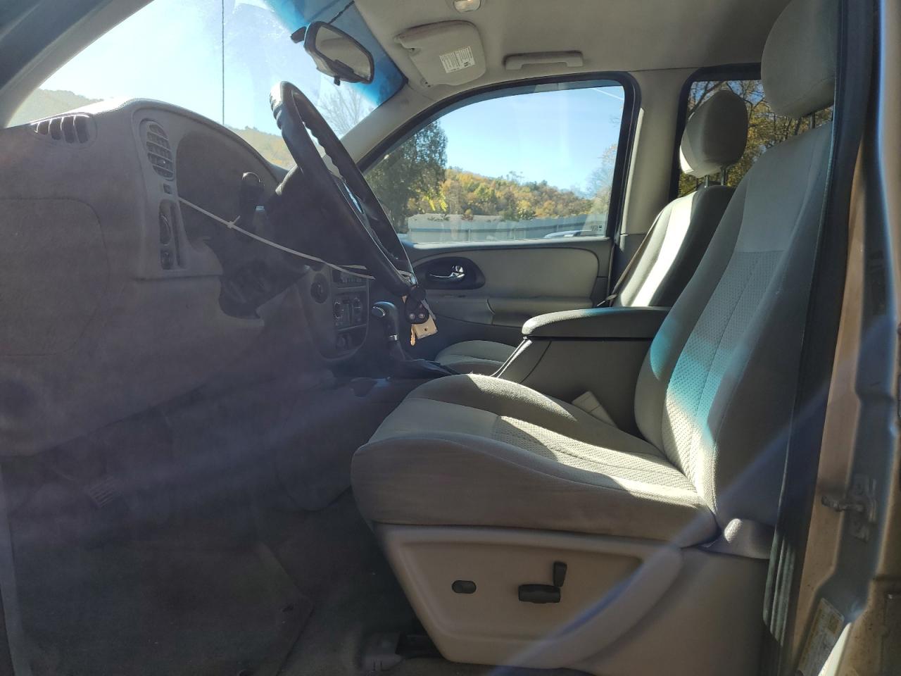 2007 Chevrolet Trailblazer Ls VIN: 1GNDT13S772233939 Lot: 81546675