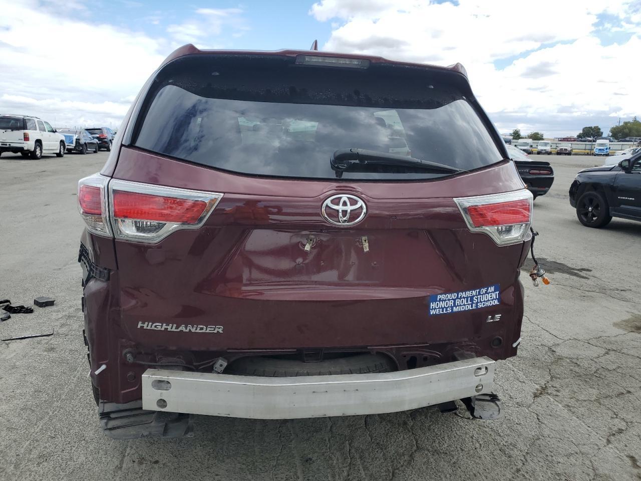 2015 Toyota Highlander Le VIN: 5TDZKRFH2FS103283 Lot: 84624285