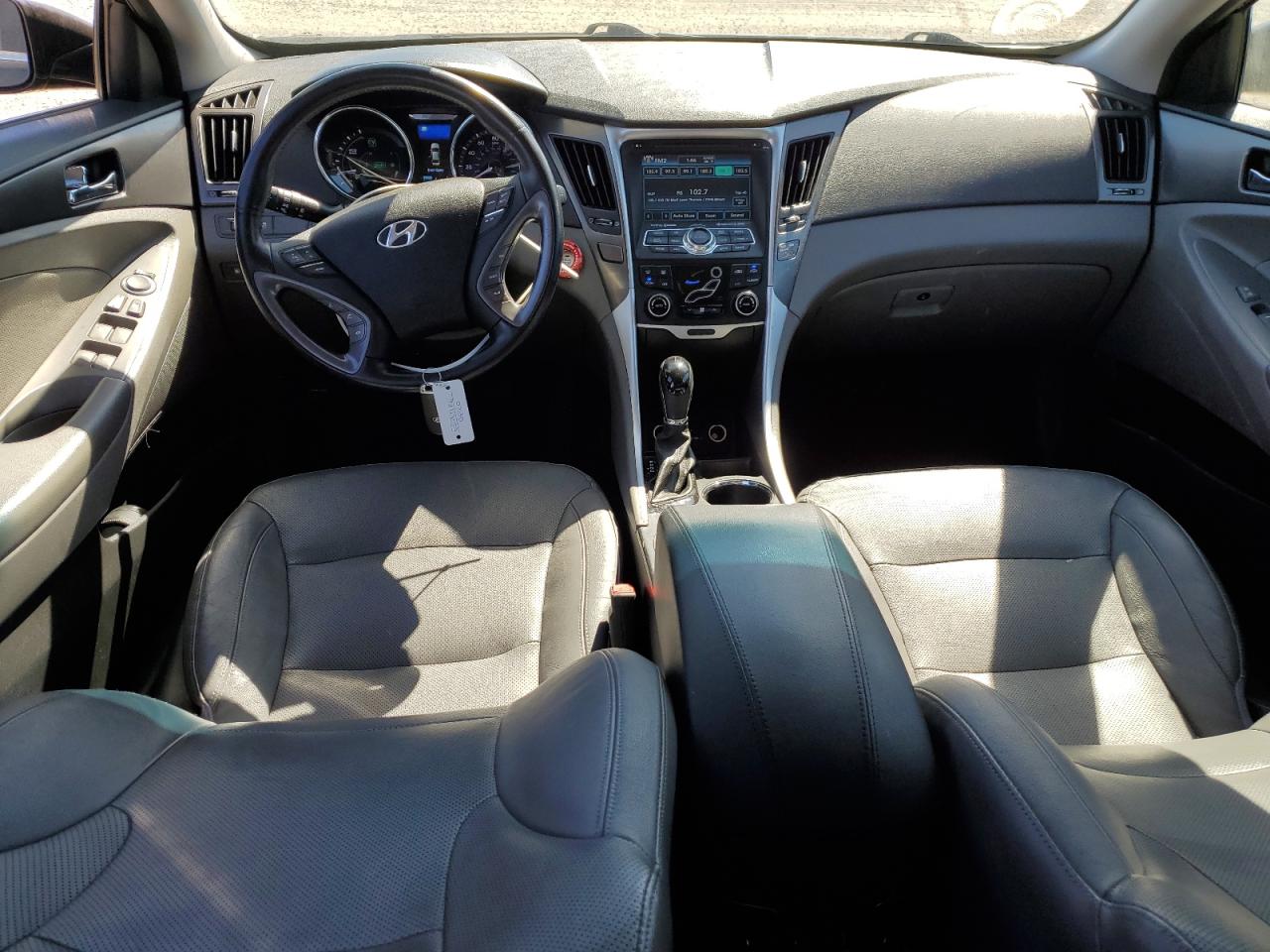 2013 Hyundai Sonata Hybrid VIN: KMHEC4A42DA085005 Lot: 84578025