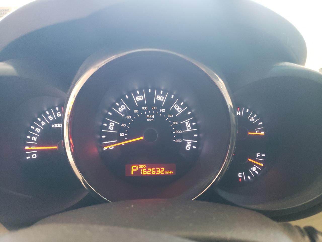 2011 Kia Soul + VIN: KNDJT2A24B7240380 Lot: 84935415