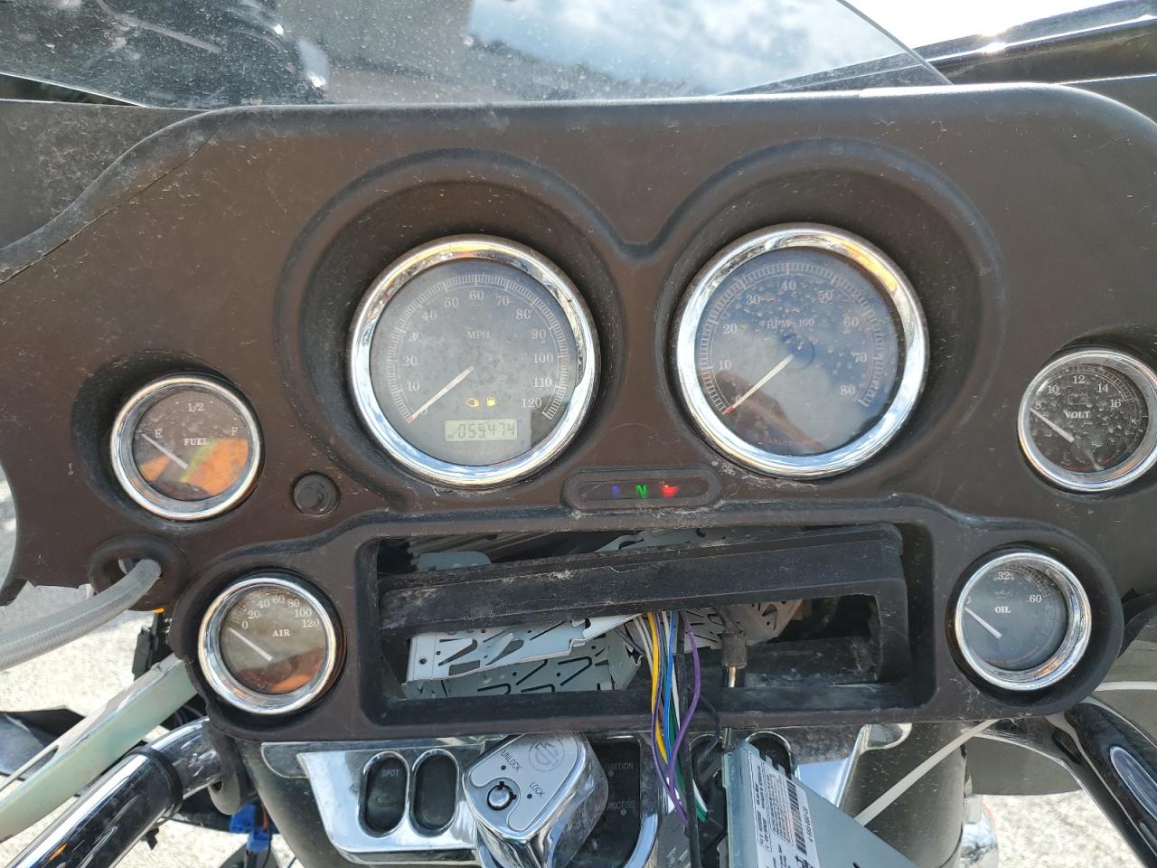 2013 Harley-Davidson Flhtc Electra Glide Classic VIN: 1HD1FFM11DB647105 Lot: 80173685