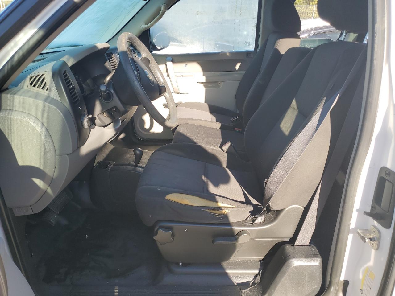 2011 Chevrolet Silverado K1500 VIN: 1GCRKPEA7BZ111283 Lot: 82273245