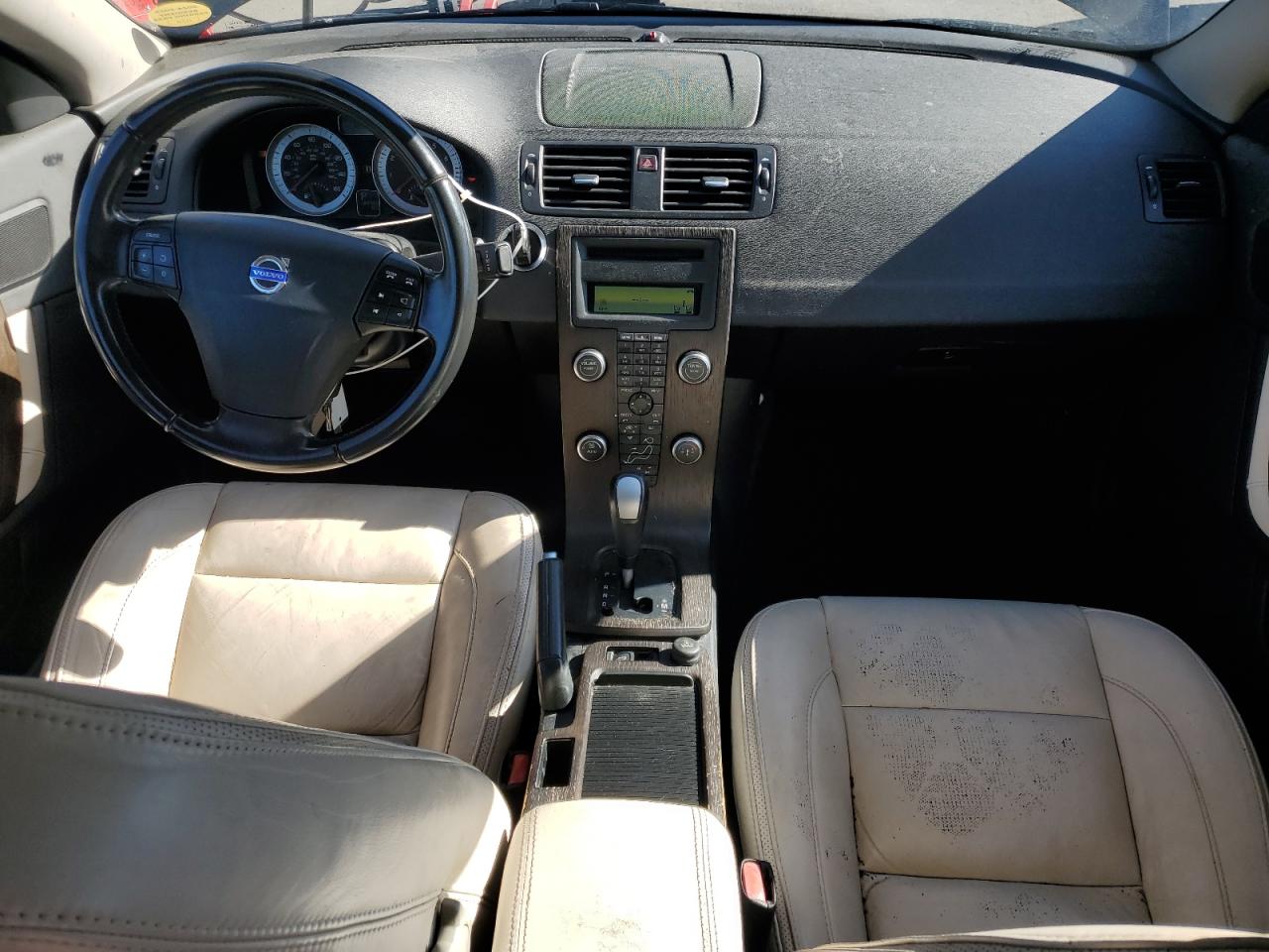 2012 Volvo C70 T5 VIN: YV1672MC9CJ126856 Lot: 81956435