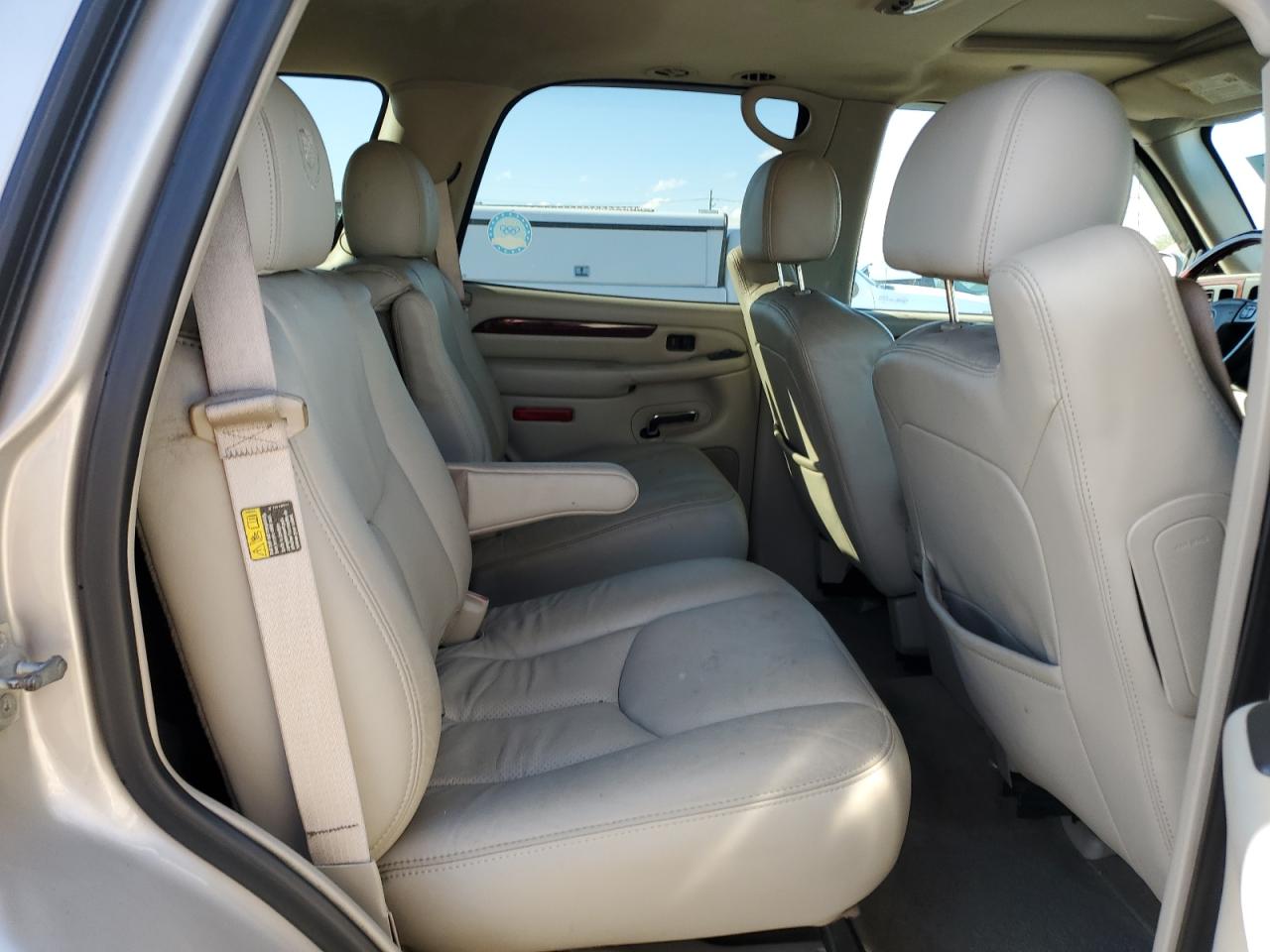 2005 Cadillac Escalade Luxury VIN: 1GYEK63N15R270295 Lot: 90347575