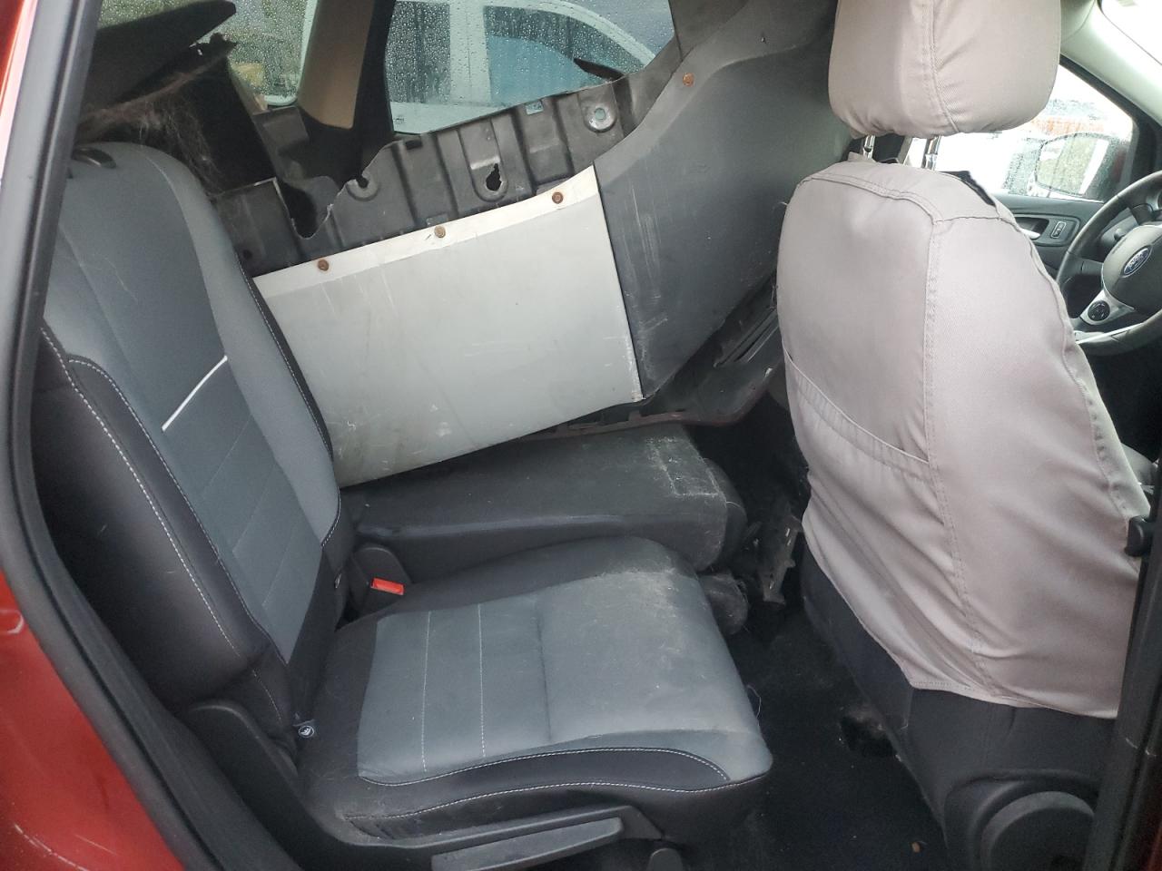 2015 Ford Escape Se VIN: 1FMCU9G9XFUA81824 Lot: 87048145