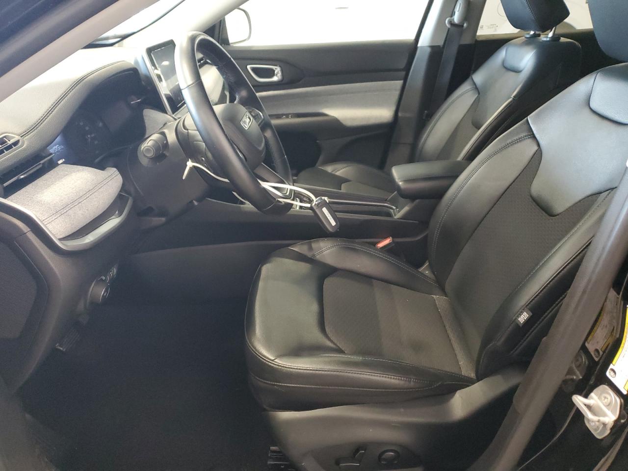 2022 Jeep Compass Latitude VIN: 3C4NJDBBXNT176752 Lot: 85547615