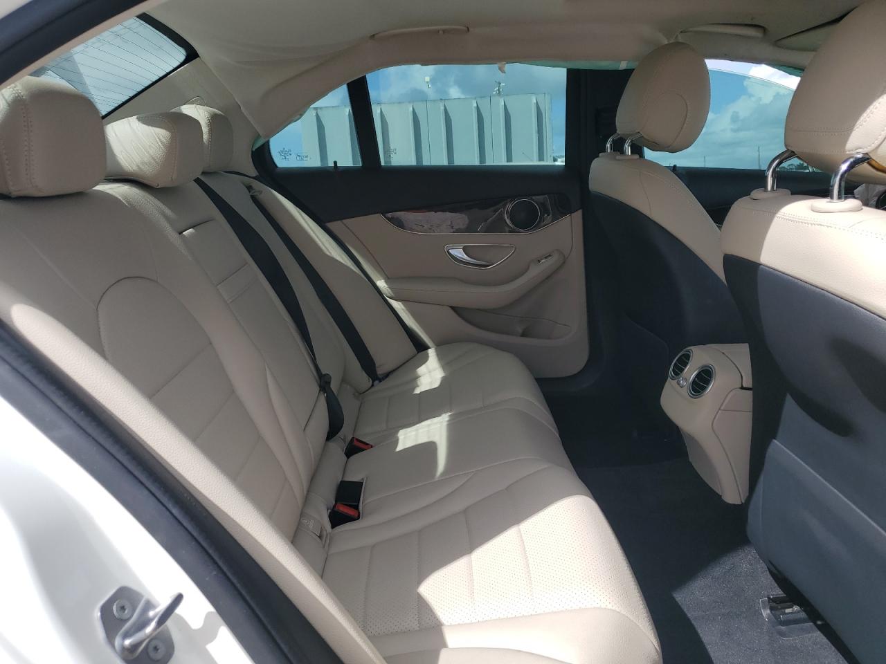 2018 Mercedes-Benz C 300 VIN: 55SWF4JB1JU274762 Lot: 82299645