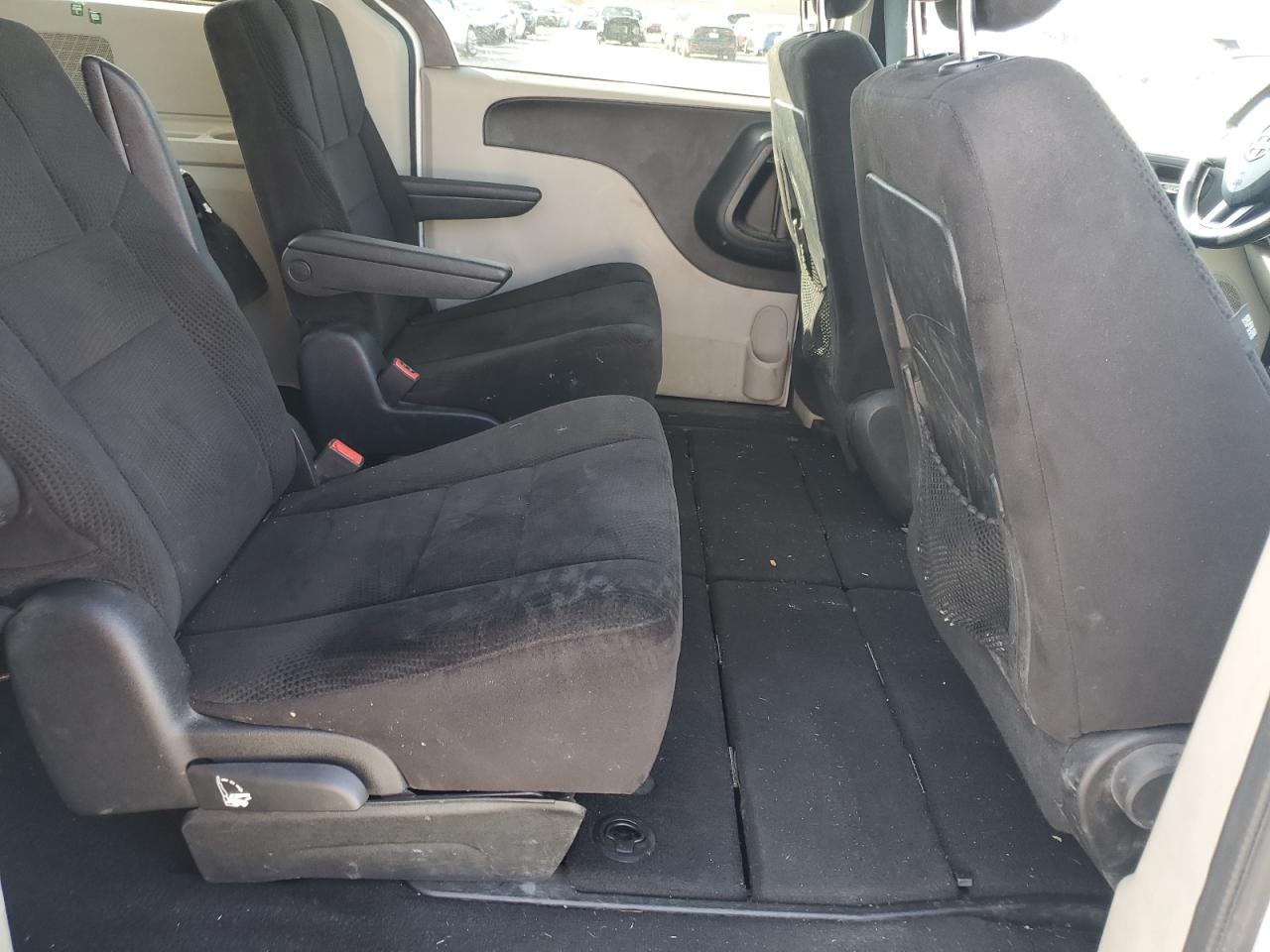 2014 Dodge Grand Caravan Se VIN: 2C4RDGBG3ER174334 Lot: 90400355