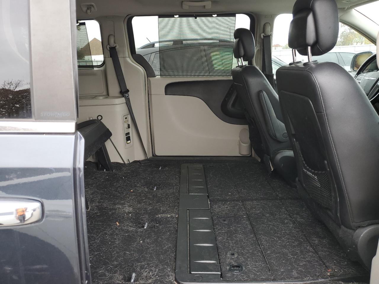 2013 Chrysler Town & Country Touring L VIN: 2C4RC1CG6DR695738 Lot: 89903235