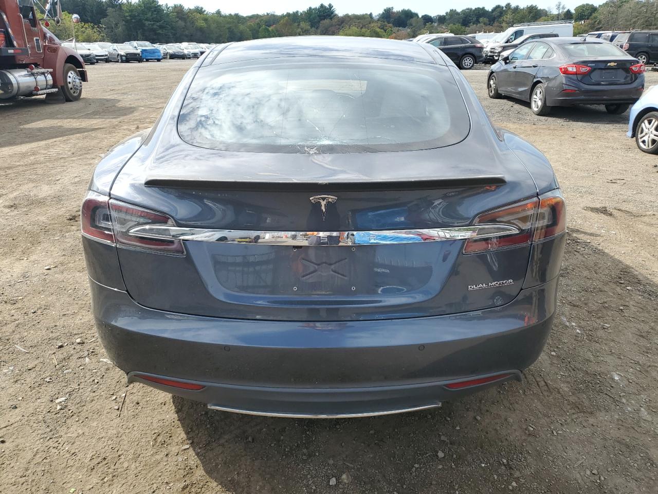 2014 Tesla Model S VIN: 5YJSA1H27EFP64969 Lot: 81562515