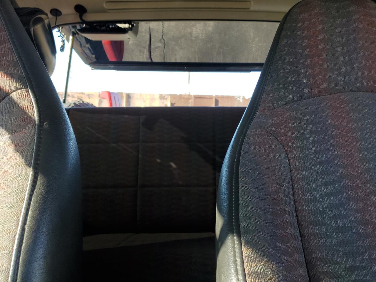 2000 Jeep Wrangler / Tj Sport VIN: 1J4FA49S9YP760265 Lot: 82322645