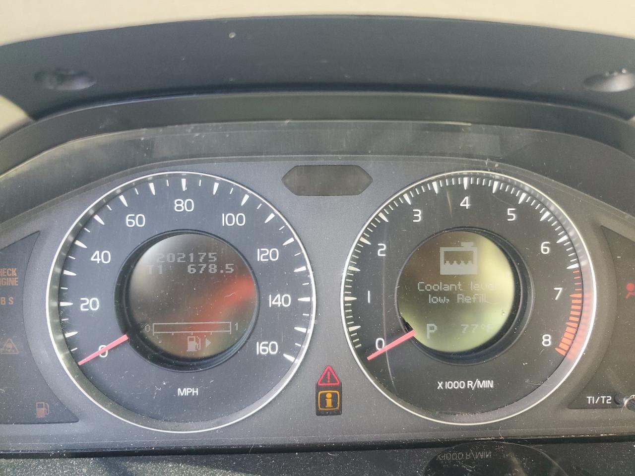 2008 Volvo V70 3.2 VIN: YV1BW982381008515 Lot: 85698915