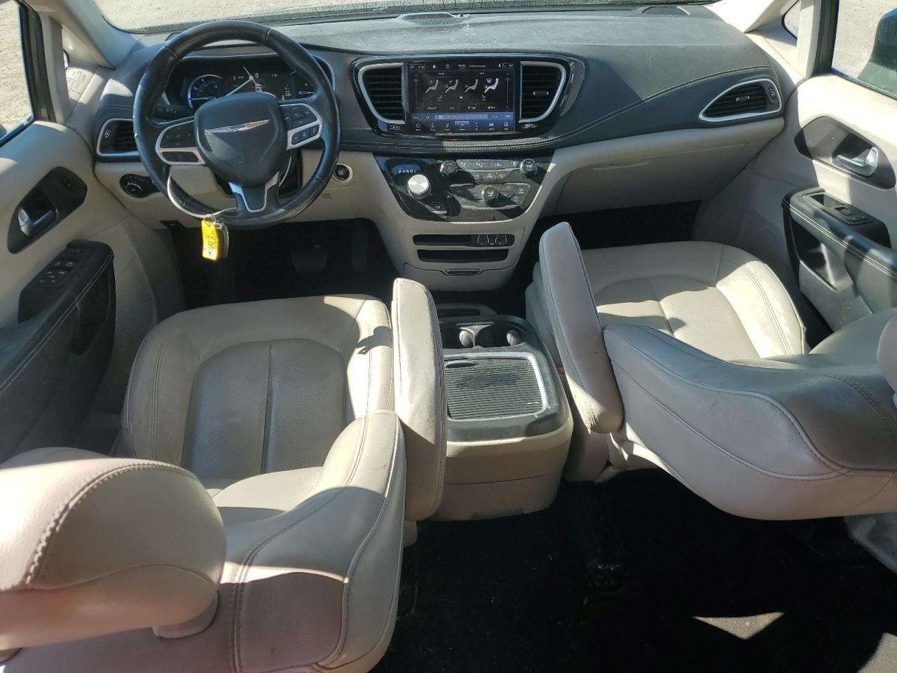 2021 Chrysler Pacifica Hybrid Touring L VIN: 2C4RC1L79MR602923 Lot: 82535335