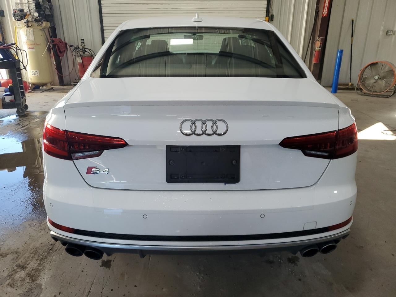 2018 Audi S4 Prestige VIN: WAUC4AF41JA001541 Lot: 85683155